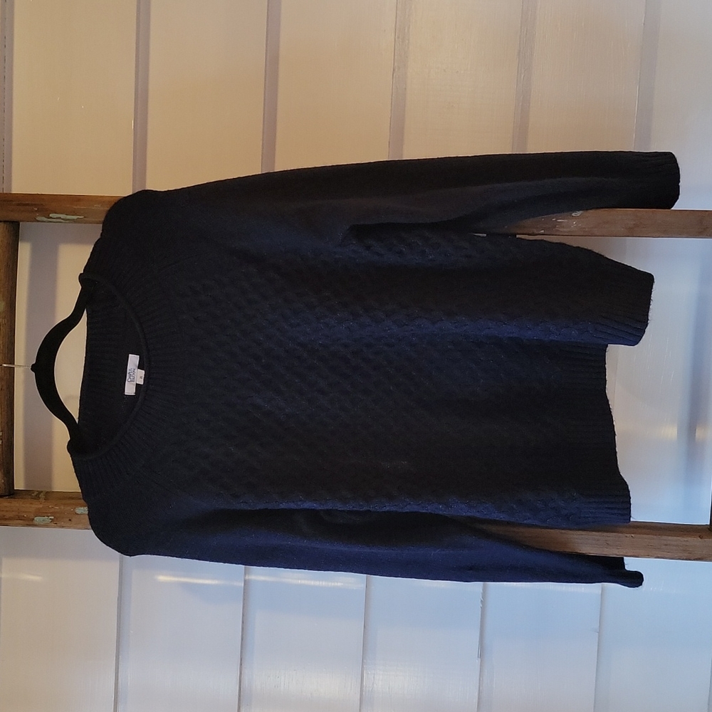 Sweater - Picture 3 of 3